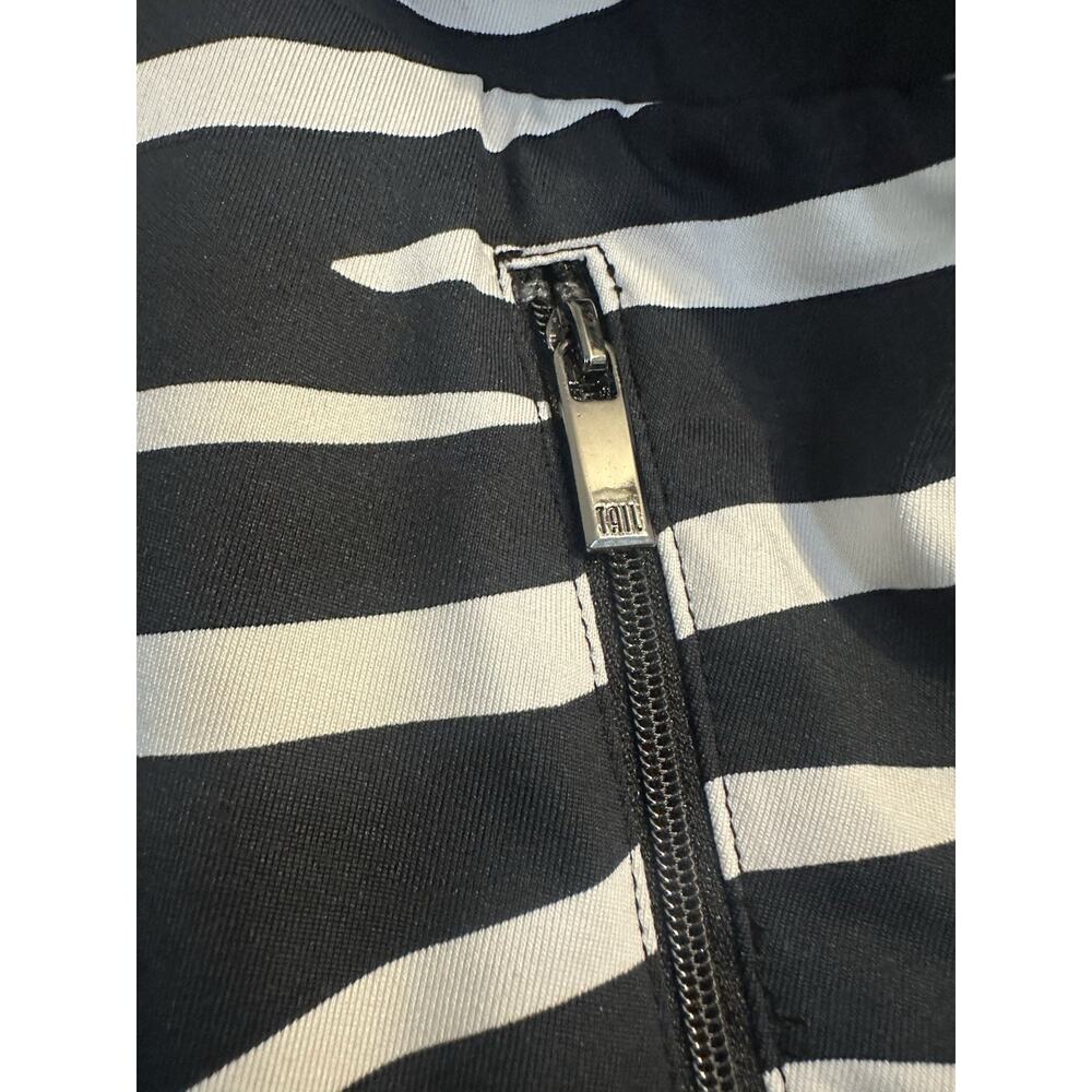 Tail Activewear Black & White Zebra Darby 18” Skort Size XL Golf Pickleball - Picture 2 of 9